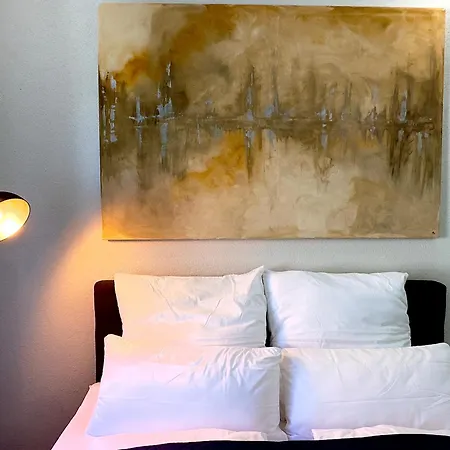 Mittelpunkt Aussee * باد اوسي